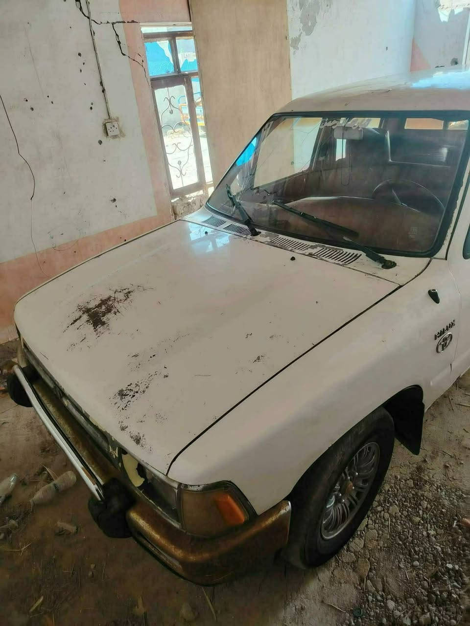 مكينه جديدة كير مابيه شي هيه راعيه متوفي سياره جديده بسم والدي ومتوفي بس مشتري إذا راد تحويل عادي .مكانها ناصريه قظاء الفجر سعرها 28 بيها مجال لشراي . 
***********
