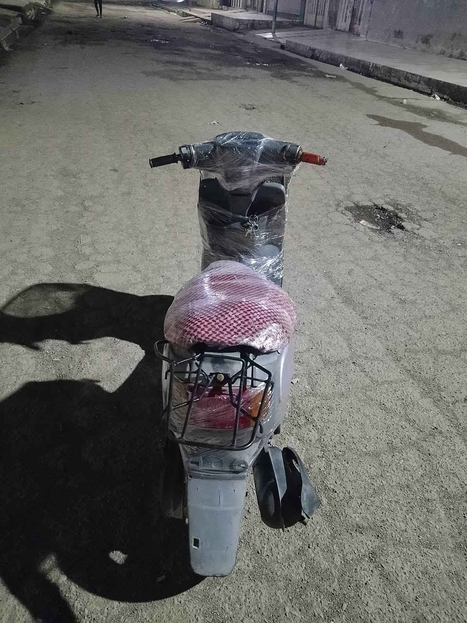 السلام وعليكم ماطور نفخ فول حديث قفل اكسن دبل سكرتير تحريكه معدل نار السعر190وبي مجال شراي الاتصال على الرقم***********
