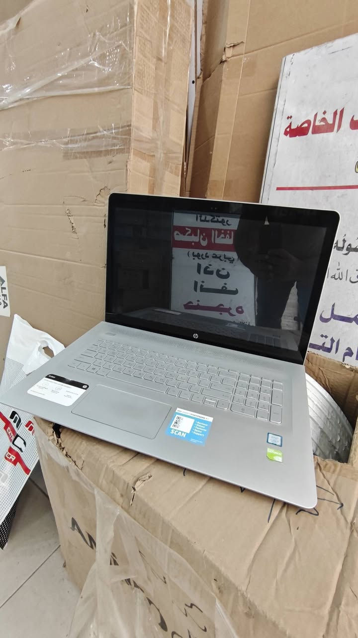 السلام عليكم 
لاب توب للبيع 
الاسم 
HP ENVY M7 NOTEBOOK
المعالج i7 الجيل السابع 
الرام 16 GB
الهارد نوع SSD حجم 512 GB  
 كرت شاشه خارجي 2 كيكه 2 GB NVIDIA
كرت الشاشه الداخلي 8 GB
حجم الشاشه 17.3 لمس 
السعر 550 الف


**إذا كنت صاحب هذا الإعلان وتريد حذفه لأي سبب، رجاءا أرسل رسالة إلى الدعم الفني**