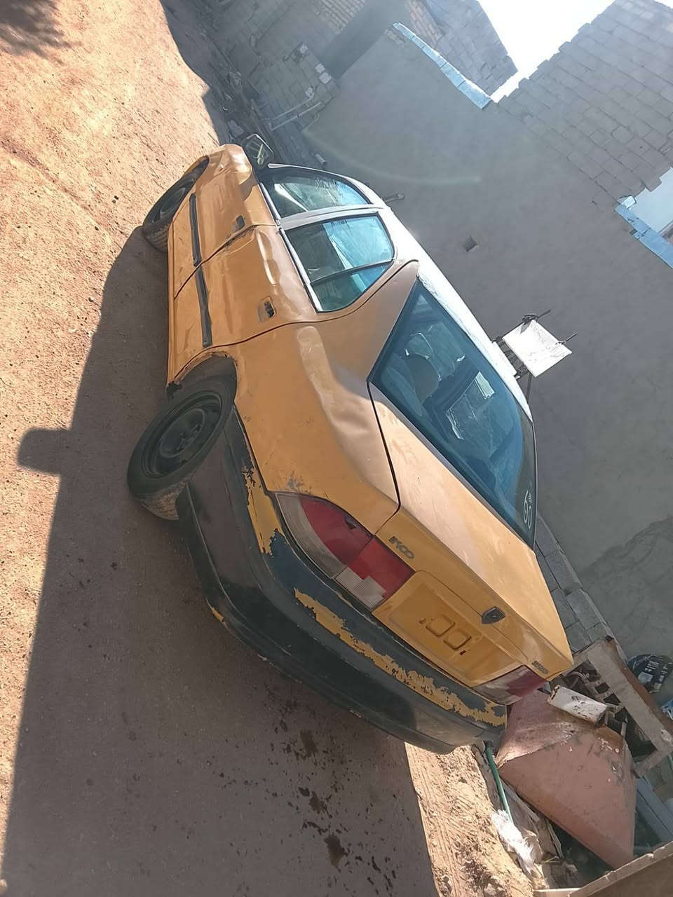 سلام عليكم سيارة سمند للبيع والمراوس مالك موجود يريد تحويل سنوية ساقطة ب٢٠ تاخذ من عندي غرامات صافي رقم ميسان ألماني  كشر كوم حديد أكفل كير محرك وراعي ***********مكاني غماس رقم بي وتس اب مروري اراوس شعدك نزل اقراء نشر ودخلي لا تكلي شبيها مابيها تخم تاير جديد سيارة جاهزة كبل لشارع
