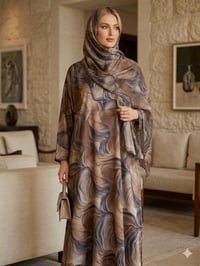 عبايه • حرير • مقاس كبير