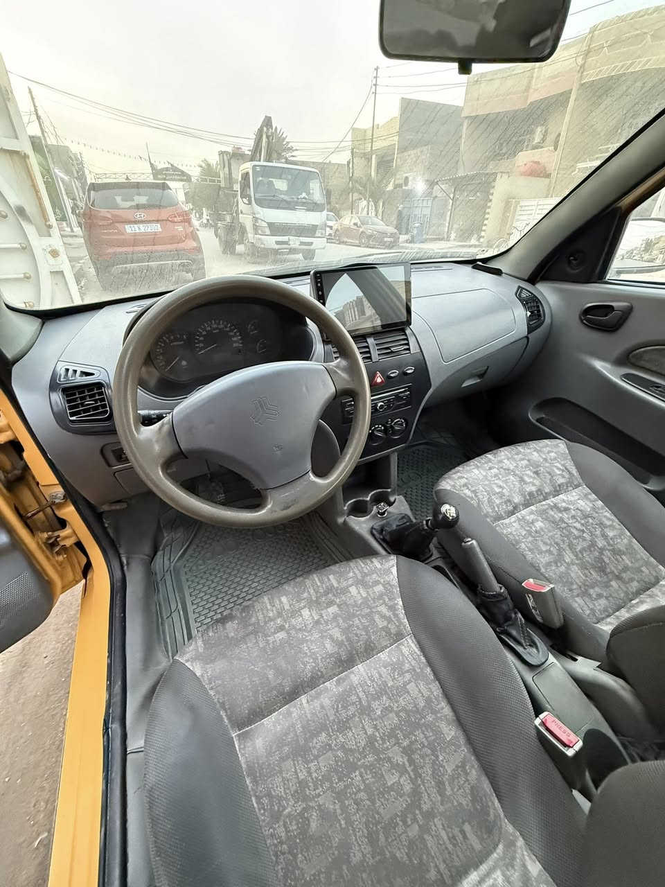 طيبه موديل 16  سعر 42 ورقه
غير متواجد على الفيس رقم الهاتف ***********
***********
سياره كير محرك مكفول 
تخم تاير جديد 
ضربه فقط بخشم البنيد بيهه معجون على كد شبر 
شواصي لغود حوض مكفولات 
تبريد تدفئه شغالات
حماوه ربع ومتعبر صيف شته 
مصفره هيئه وغرامه 
شاشه كبيرة وكامرا 
مكانه بغداد كفائات السيديه
