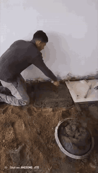 كادر سيراميك بورسلين كاشي مرمر شغل درجه اولى موجود في بغداد الجديدة ***********
***********
