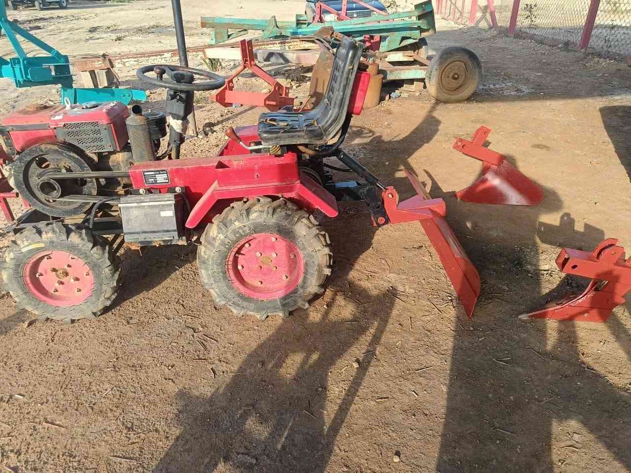 سلام عليكم كاروبات ومعدات زراعية للبيع العنوان الصويره للاستفسار اتصال على الارقام التالية  *********** و***********
