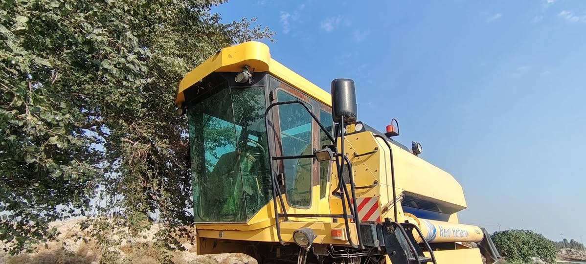 السلام عليكم
حاصوده نيو هولاند للبيع موديل 2009
بأسمي تحويل مباشر مكفوله من كلشي
للتواصل ***********
