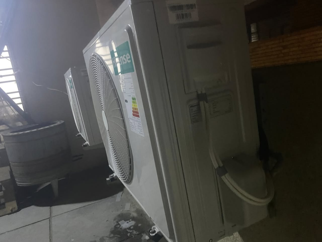 ورشة تبريد متنقلة في بغداد
نصب سبالت ❄️ صيانة ❄️ تجهيز ❄️ إدامة
نصلكم في جميع مناطق بغداد
__________________________________________1️⃣ كادر فني ممتاز وسرعة في الانجاز
2️⃣ شغل درجة اولى وصور العمل المرفقة دليل الجودة
3️⃣ ضمان في العمل والصيانة موسم كامل من تاريخ العمل
4️⃣ تجهيز كافة أنواع السبالت من الشركات وبخصومات
5️⃣ تجهيز كافة مواد التبريد 
6️⃣ شحن غاز اصلي
__________________________________________
 📞 انت اتصل ونجيك للبيت 🏠
للاستفسار الاتصال او المراسلة
***********
يوجد واتساب على مدار الساعة
