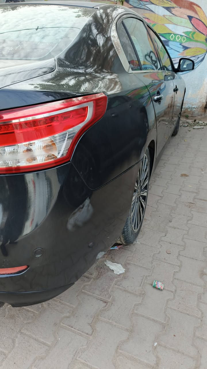 السلام عليكم
سامسونج؛ ٢٠١٦ Vip فول مواصفات 
مصبوغه حزام 
مكينه وكير وتبريد مكفولات
صدره نص عمر 
السعر / ٨٥ 
بغداد الغزاليه 
*********** 
***********
