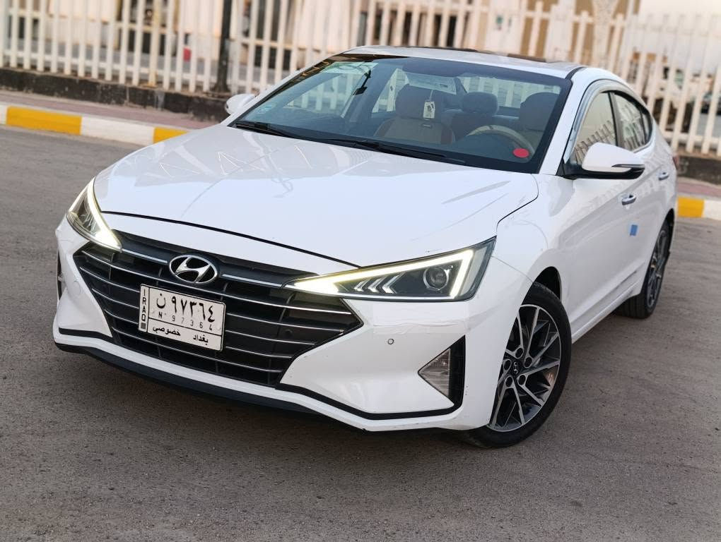 النترا موديل 2020 خليجي  رقم بغداد استقطاع مباشر باقي أشهر وتخلص وكاله عامه شرط السياره كفاله عامه ضربه صبغ تبديل وفتح  فول مواصفات 1/1 فتحه سقف بصمه تشغيل بصمه ابواب صندوق بصمه رادار مثبت سرعه مانع انزلاق شاشه كامره ويلكب 5 تحكم استيرن اشاير بل مريه حساسات خلفيه وأماميه وباقي المواصفات المعروفه السياره جاهزه مكينه كير حداديه تبريد تخم تاير محرك 2000 ما مفتوح شرط ماشيه 130 حقيقي 
السعر 150 وبيها مجال للشراي للاستفسار الاتصال على الرقم *********** مكاني ناصريه للبيع او المراوس الشطره, ذي قار
