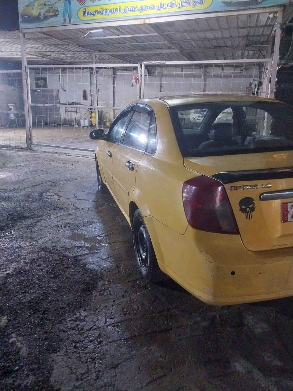 سلام عليكم
سياره أوبتره مديل ١١ سياره جاهزه من كولشي كير محرك وتبريد وصدر أمامي خلفي دواخل كولشي نظيف وجاهزه من كولشي
السياره شركه عامه مجرد جرد يرادلهة صبغ اما الباقي كوله تمام 
رقم السياره واسط مصفره هيئه وغرامات 
السعر ٦٣ او مراوس بخصوصي
رقم الهاتف : ***********
عنواني : بغداد دوره
