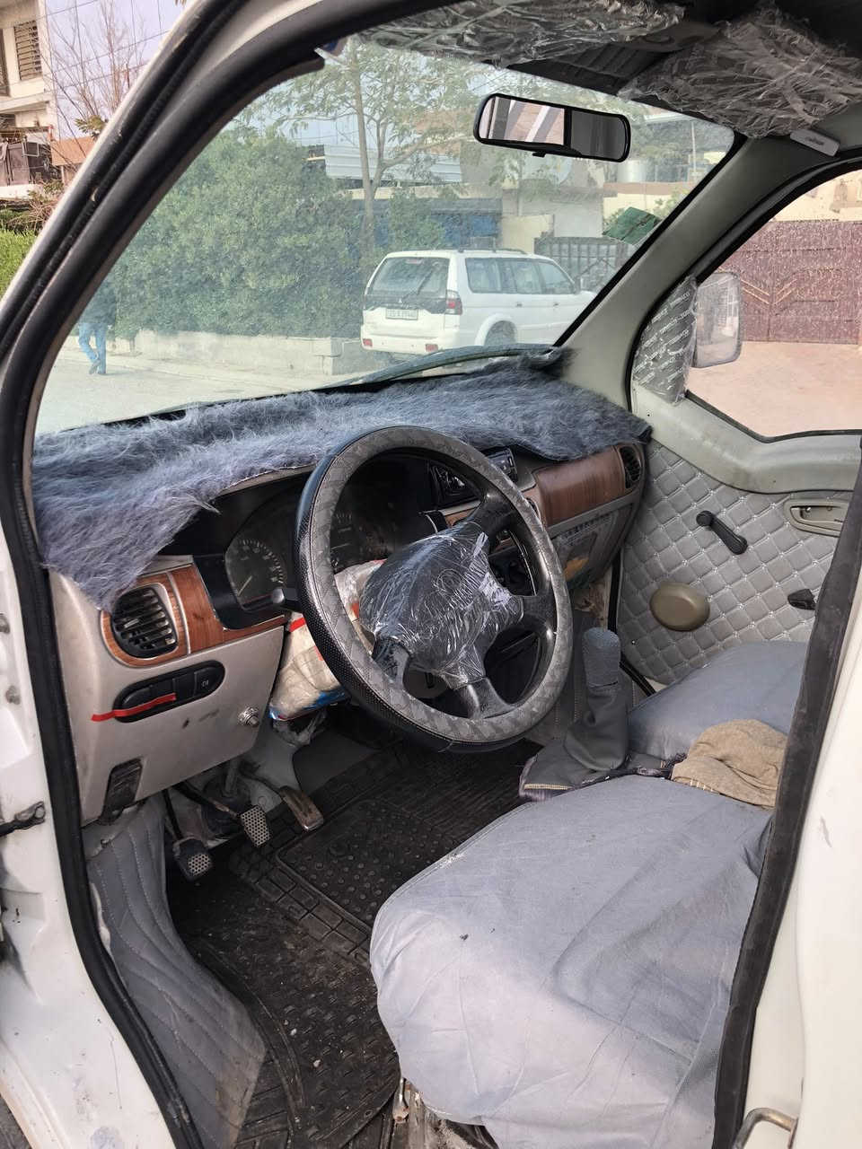 هانفي ٢٠١٢للبيع تسلسل مروري عل وظع شركه كير محرك شاصي كهربائيات تايرات كله شرط كيجات كله شغال سياره مال بيت كركوك دروازه سعره ٢٧ مجال كلش بسيط سياره جاهز من كل نواحي


**إذا كنت صاحب هذا الإعلان وتريد حذفه لأي سبب، رجاءا أرسل رسالة إلى الدعم الفني**