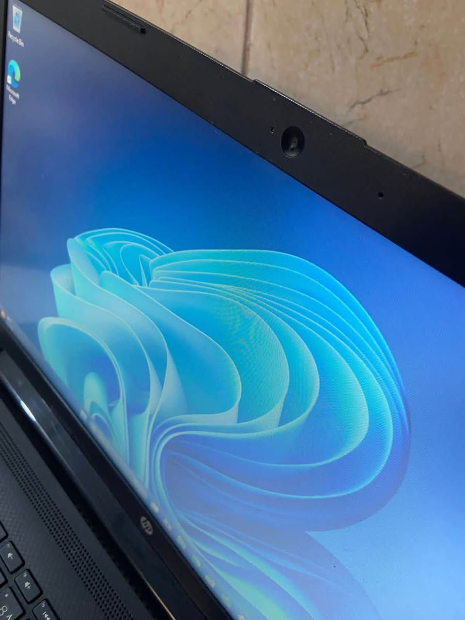 لابتوب HP للبيع نظافة 95/100
معالج 102100-15 جيل عاشر

Intel UHD Graphics كرت داخلي

nvidia GeForce كرت شاشة

MX110

ذاكره SSD 256 الرام 4 جيجا

شاشة 60 فريم HD السعر 300الف وبي مجال

• المكان اربيل


**إذا كنت صاحب هذا الإعلان وتريد حذفه لأي سبب، رجاءا أرسل رسالة إلى الدعم الفني**