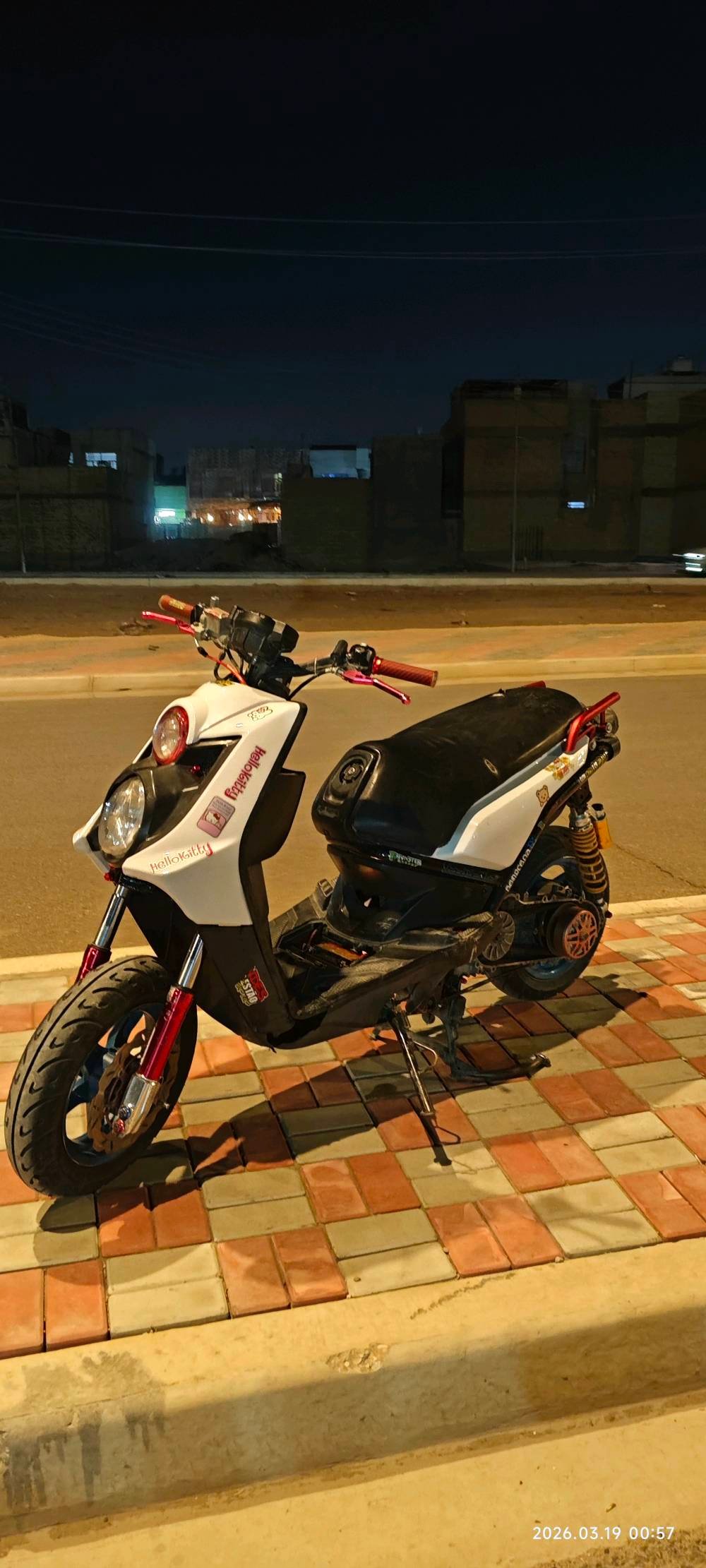 
دراجه سكنس جبلي قفاز كابريتر 
     للبيع 
المواصفات 
1مكينه 58.5 مفتوحه تزويد بوشه فقط يعني 2كابريتر رياضي ازرق
3يدات رياضيه 
4كلجات رياضيه معدل عالي 
5وسكليتر وسيم رياضي جديد
6سبايدر رياضي مشدود 
7كفر براغي احمر مشدود 
8تاير جلاتين خلفي  
9صالنصه رياضي ستيل بوري عدل ام الحساس ب150الف 
10برغي اكسل لون وردي 
11دبلات خلفيه ذهبيه 
12يدات بريك رياضية ورديات 
الدراجه خير من الله بيها ومستخدمه 6 اشهر فقط والدراجه رياضيه ومن اكلك شلعه ومعدل شلعه معدل  
وبيها غراص اني ما شادها مثل الفج الامامي لون مميز كرزي 
وكفرات كامله مختمه بس مشخطات شويه 
والجاملغ الامام موجود للدراجه 
نقصها فقط شوته ولايتات اماميه فقط 
والدراجه سلف واحد بعز البرد 

السعر 800 وبيها مجال 
الرقم *********** وبيه واتساب همين
كربلاء 