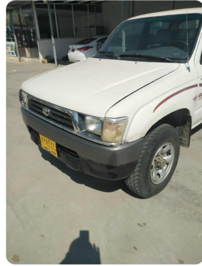 تویتا هالوکس مدل 2001 بێ دعم بێ وەر گران پلەپلەی بۆیاغی هەیە  سەیاکە زور جونە  موزایدە ی AMGکتابی مزایدەی لەگەلدایە بۆ زنیاری یاتر پەویوندی بەم ژمارە بکە *********** شوێن  قەلادزێ
