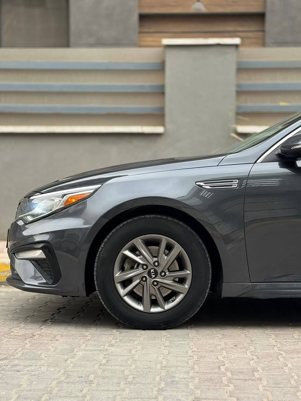 السلام عليكم جميعاً
كيا اوبتما مديل ٢٠٢٠ وارد امريكي رقم نجف معوقين الشهر العاشر اتصير حره كفاله ماعدى البارد سياره جاهزه وحلوه مابيها اي نقص وكله على وضع الشركه من حداديه گير محرك تبريد ماشيه ٥٠ الف بيع او مراوس سياره عاليه السعر 145 وبيها مجال للأستفسار الأتصال ***********
