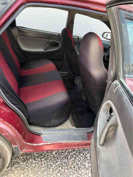 مازدا فاسۆلیا مۆدیل ٩٢ ئاڕم پلاستیک 
ئەوەلیات و مالی مەدەنی بە شەرت وەرگەران بە شەرت بێ دەعم و لیدران گێڕ و مەکینە بە شەرت تەنیا دوو قرچی بچوکی هەیە هەزەی ٢٠٢٢ بەسەرچوە سەیارەکە بێ مەسروفە بێ تەقەو ڕەقەیە 
سعری ٣٥ وەرەقەو محامەلەکی زۆر کەم 
شوێن ڕانیە *********** رانية
