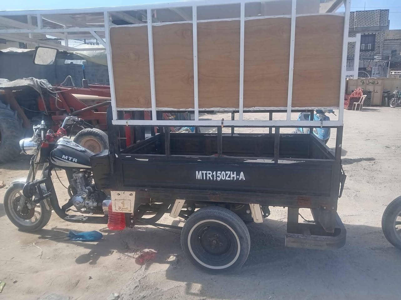 ستوته كلك مكفوله من السرقه اسوي مكاتبه نظيفه كلش مكينه بدي شاصي السعر 850 بيها مجال حك الجيه للاتصال *********** Singapore
