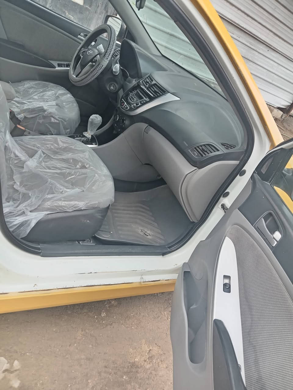 اكسنت 2014.
رقم الهاتف. ***********.
مكان بغداد
محرك1400
السعر 85
