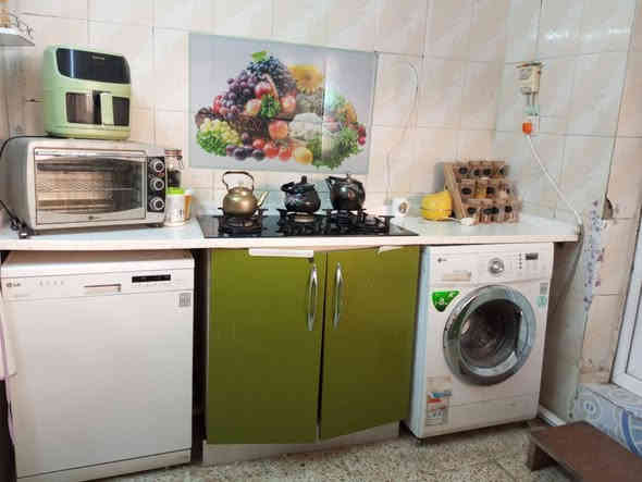 كاونتر خشب نضيف سعر 475تواصل واتساب ***********
