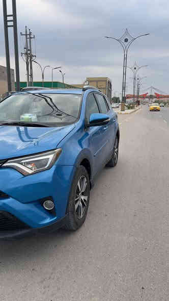 السلام عليكم 
تيوتا راف فور  Rav 4 2018 
رقم اربيل باسمي تحويل ثاني يوم 
مكينه 2500 
للبيع السياره وارد امريكا صور الحادث موجوده بل منشور 
بدون ايرباك ماشيه 80 الف كم 
مكينه وكير مكفولات لاتنقيص لاتبخير شرط 
تخم تاير جديد 
سونار موجود وصور الحادث هم موجوده 
السعر 165 وبيه مجال 
خاص او اتصال  وبل خدمه 
***********

