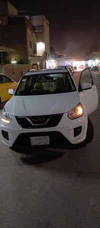 للبيع  شيري تيكو ٢٠١٣  محرك كير بلاديات  بيه باب الخلفي بي طخه  سياره ...