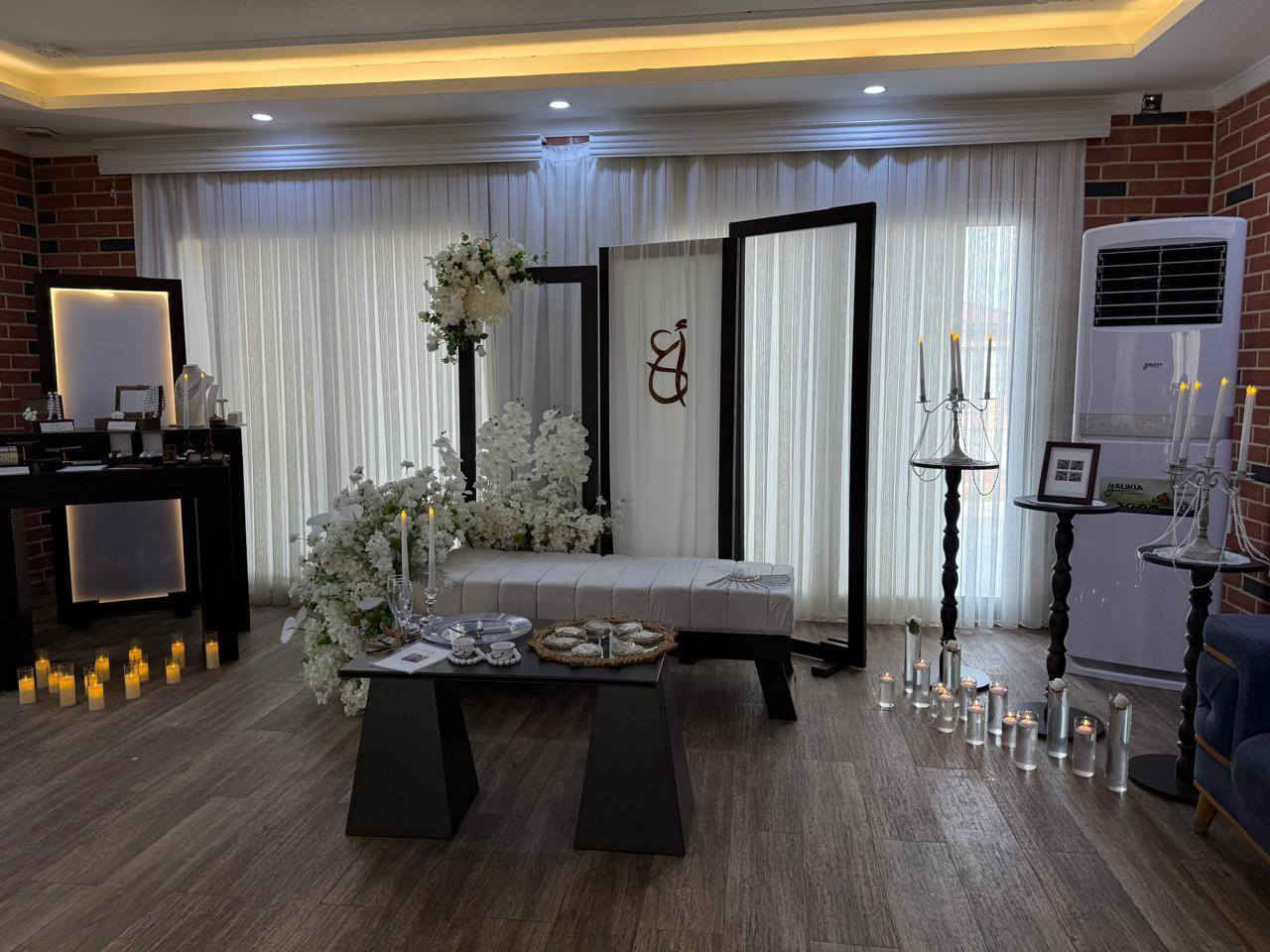 كل موديل من الكوشات ممكن ننفذه الكم. والتوصيل متوفر لكل محافظات العراق 
للتواصل واتساب او بريد الصفحة
***********
