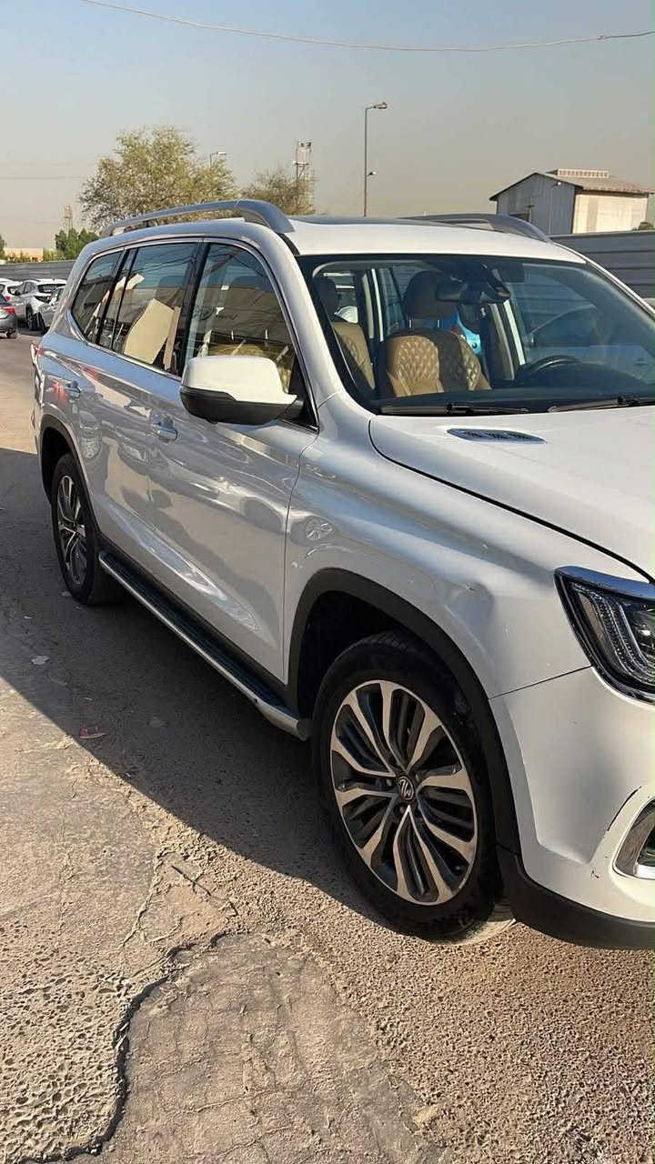 MG RX8
موديل 2021

فول مواصفات اعلى فئة [RX8]

محرك 2000 توربو 

ماشية 88000 كم 

7مقاعد ،فتحة سقف,خزن ميموري كشن السائق ،اشاير مري+مري قلاب،زينون،LED نهاري،جنطة كهربائية،تحكمات قيادة (سبورت،دفع خلفي2WD,دفع رباعي 4WD,دفع اثناء الثلوج،دفع الطرق الوعرة....)

+شفتات سرعة،مانع انزلاق،مانع منحدرات،AUTO HOLD(اثناء التقاطعات تضل واكفة فقط بدوسة بريك وحدة)،شاحن لاسلكي,3منافذ USB،تحكمات ستيرن،كشنات كهربائية+تدفئة وتبريد+ تحكم تبريد للصف الخلفي،شاشة ديجيتال نظام خروج عن المسار+تثبيت السرعة،نظام كامرات 360(امامي+خلفي+ بل مرايات) لسيارة مزوعة مواصفات.....

عليهة تايرات دنلوب الياباني + ضمان 6 سنين كير ومحرك السيارة رقم بغداد 

مكفولة كفالة عامة احلى من الصور بهواي

السعر 185 وبيها مجال شي بسيط

مكان السيارة صلاح الدين تكريت

شراي اتصل وتدلل (***********)

