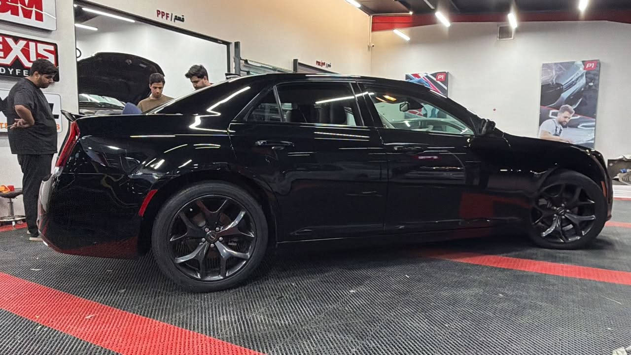 السياره بيه جاملغ الايمن مبدل بلادي.  وحافة البنيد بارد بقه نفس. الغرفه مالته مال s. البجم s. مكينه كير مكفول. ايرباكات سليمه ويل 20. 
ماشيه 60.000 ميل. موديل. 21
265 مجال بسيط


**إذا كنت صاحب هذا الإعلان وتريد حذفه لأي سبب، رجاءا أرسل رسالة إلى الدعم الفني**