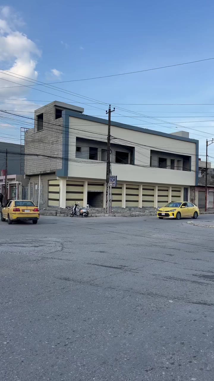 عمارة تجارية للبيع 
الوارد مليونين كل شهر 
تحتوي على 7 محلات 
ودار وشقق عدد 2
في سايدين حي البكر قرب كاسر الاسعار 
سند طابو ملك صرف 
***********
***********
مكتب اوتار للعقار سايدين حي السماح الاركان مقابل مرطبات دبي
