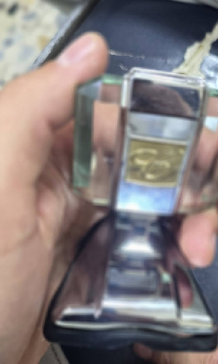 علامة بونيد مؤسسة اصلي ياباني غير مستخدم مال سوبر ٨٦ رويال الشراي يتصل يوجد خدمة توصيل السعر ١٨٠ الف ***********
