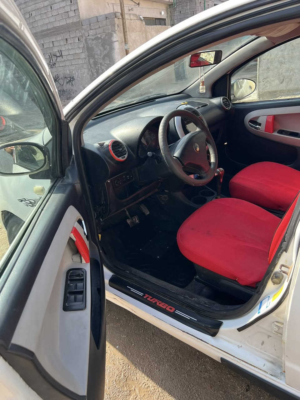 بانده مديل 16 رقم ذيقار انكليزي سنويه جديده هزه جديده تحويل ثاني يوم مكينه جديده الكير فقط البك ما يجي حداده حلوه تبريد شغال كهربائيات كلهه بلاد سنتر لوك شغال تخم تاير نضيف سياره حلوه مال بيت السعر 38ورقة وبيها مجال قليل البصرة المطيحة ***********
