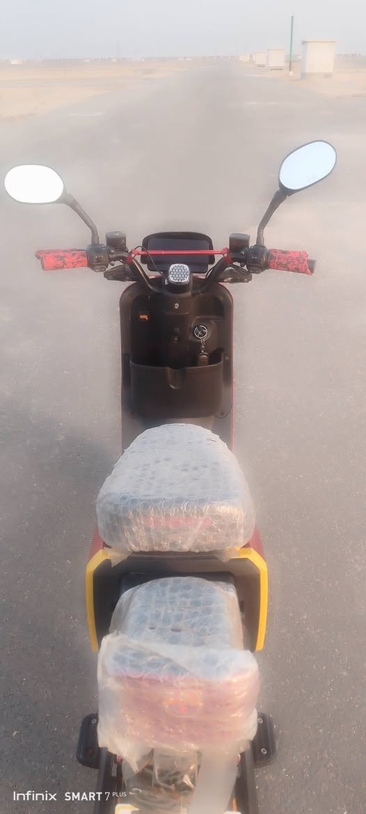 للبيع دراجه جيس سبب البيع عندي اثنين مكاني بصره قبله رقمي***********
