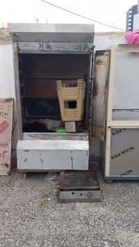 غراض للبيع مثل ماموضح بالفيديو الشراي يتصل على هاذا الرقم 07810751288