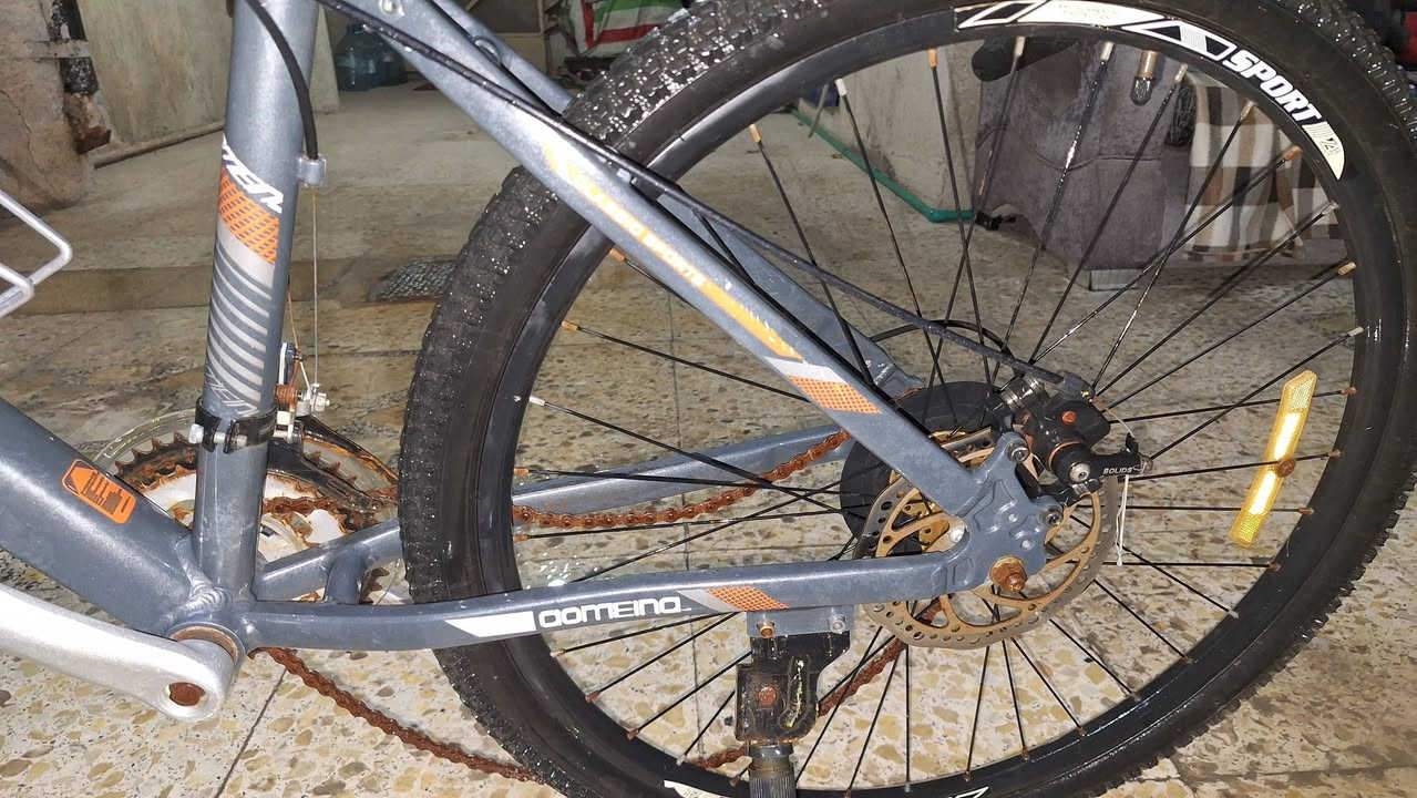 نظيف بس يرادله عكرب ب ٥ بس الباقي ما بي شي دبلات تشتغل و تكدر تقفلهن 
بداله وره ٧ نمر 
بداله كدام ٣ نمر 
بريك دسك مو فحمات
مداكر جديده قفل بي مفتاحين 
بدي نظيف 
ب 145 و بي مجال 
مكاني البصرة


**إذا كنت صاحب هذا الإعلان وتريد حذفه لأي سبب، رجاءا أرسل رسالة إلى الدعم الفني**