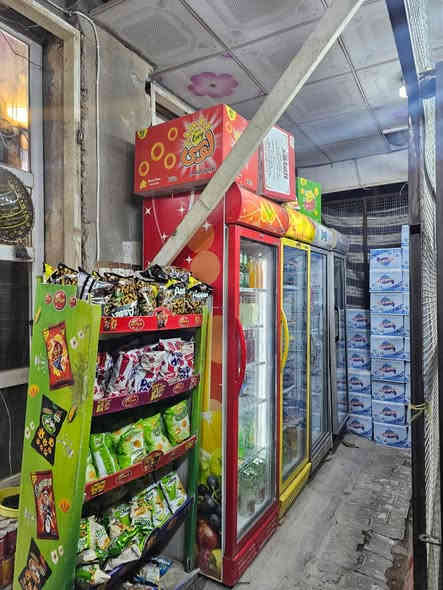 محل لبيع  كربلاء حي العسكري قرب سوك العابد 
سعر 15مليون وبي مجال للستفسار ***********
