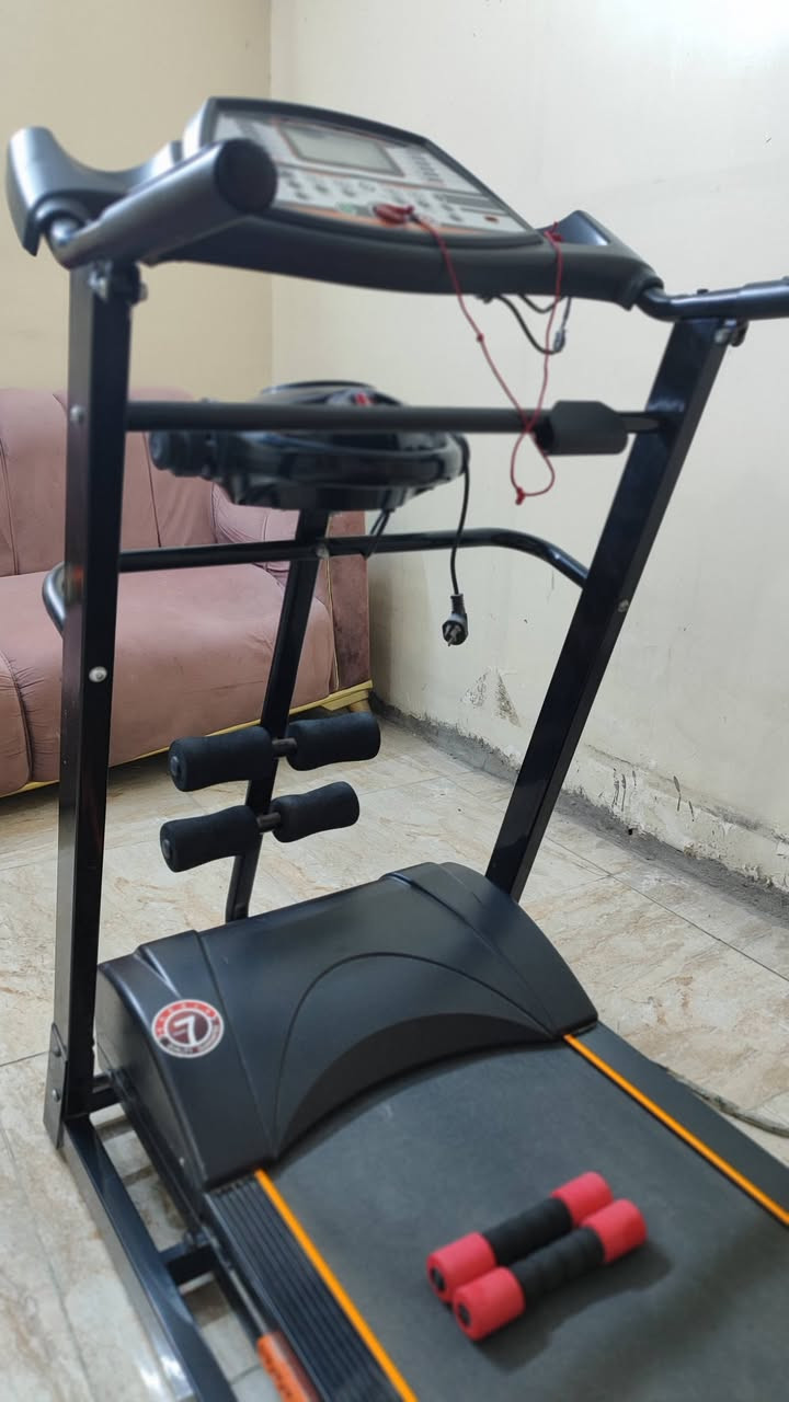 جهاز جري جديد مع جهاز بطن مع اوزان سعر 250
+ كركوت طفل خشب تركي سعره 75
***********
