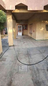 حي الجولان • ٣٠٠م • ٣ غرف