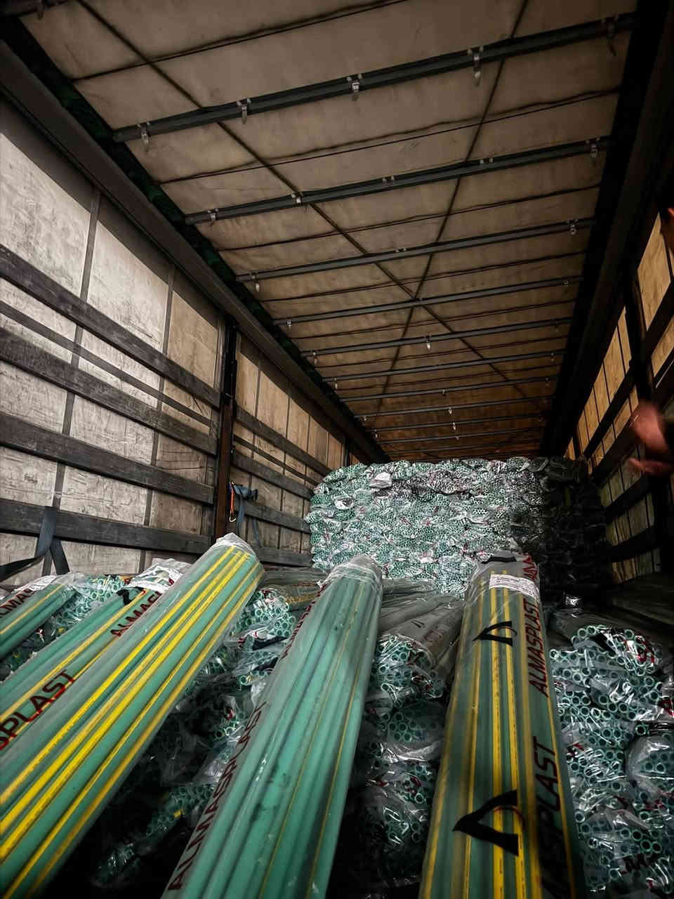 وصول حاويه انابيب Ppr 

الماس بلاس التركي / 

صنع وفق المواصفات العالمية 🇩🇪🇪🇺🇪🇺

3. *الضمان*: يأتي مع ضمان حقيقي. 50سنه

4. *يتحمل على درجه الحراره 320 ) 25 بار 

الموزع الرئيسي في العراق 🇮🇶 
شركة شروق الامان لتجارة الانابيب 
للمزيد من المعلومات يرجى التفضل بزيارة موقعنا  موقع الشركة
الفرع الرئيسي:- 
واسط الصويره 
او مراسلتنا على الواتساب على الاقارم
***********
***********
@إشارة
https://chat.whatsapp.com/GWR9JEpiKm0Er1yl95uE6C?mode=ems_copy_t

https://t.me/Hussein1c
