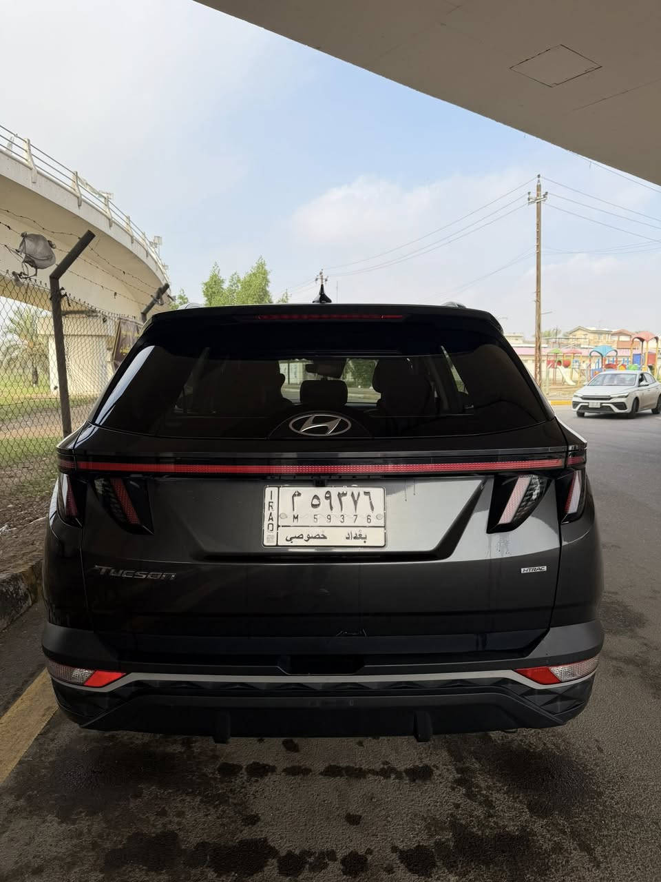 السلام عليكم
توسان موديل ٢٠٢٣ 
ماشيه ٤٢ 
فتحة
بصمه
تشغيل عن بعد
كشنات جلد 
كشن السائق كهرباىي
تدفئة كشنات 
رادار امامي خلفي 
حساس جانبي 
تحديد مسار 
صندوق كهرباء يفتح ويغلق باليرمونت
بدون صبغ  وبدون بارد السياره
حادثها مرفق بالمنشور
سعر ١٩.٥٠٠$ 
للاستفسار
***********
