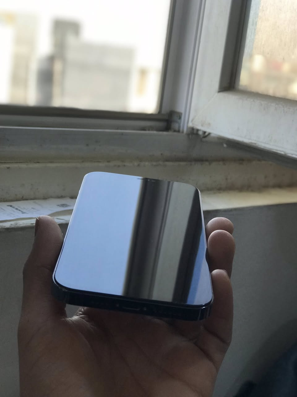 سلام عليكم 12 برو ماكس للبيع شرط بطاريه 83 مبدل فقط شاشا وفيس ايدي شغال كامل وكله شغال على اخر حبايه وبي فطر بس بل ضهر ولباقي مكفول سعر 375 وبي مجال مكاني بغداد بسمايه ماعندي توصيل رقمي ***********
