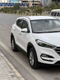 توسان • ٢٠١٦ • محرك ٢٠٠٠