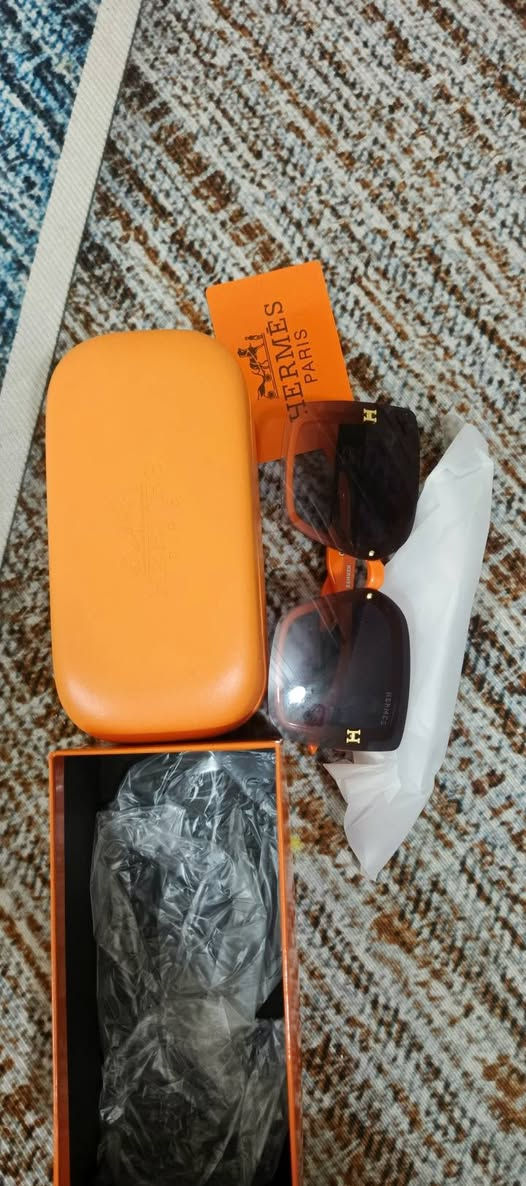 نظاره اصلي مفوله سعر 20واصل


**إذا كنت صاحب هذا الإعلان وتريد حذفه لأي سبب، رجاءا أرسل رسالة إلى الدعم الفني**