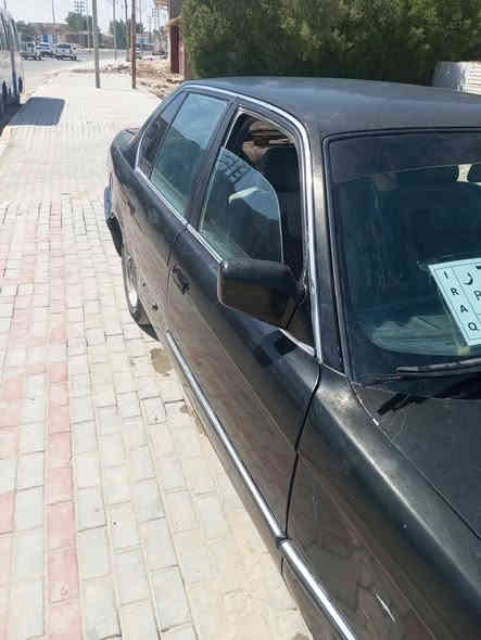 بي ام 735 موديل 1991 . للبيع السعر  22 وبيها مجال للتواصل ***********
