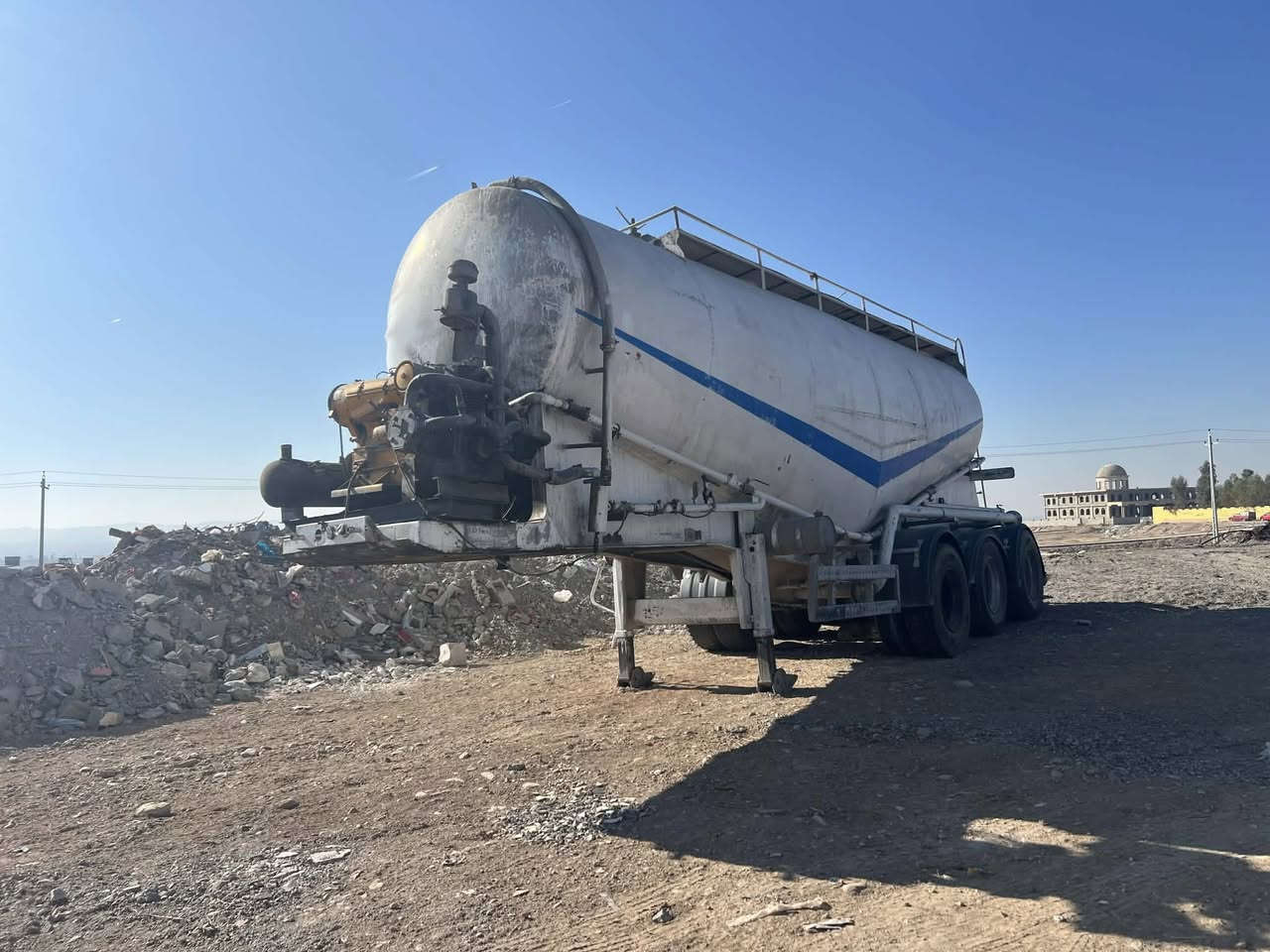 سایلۆ بۆ فرۆشتن
***********
***********
