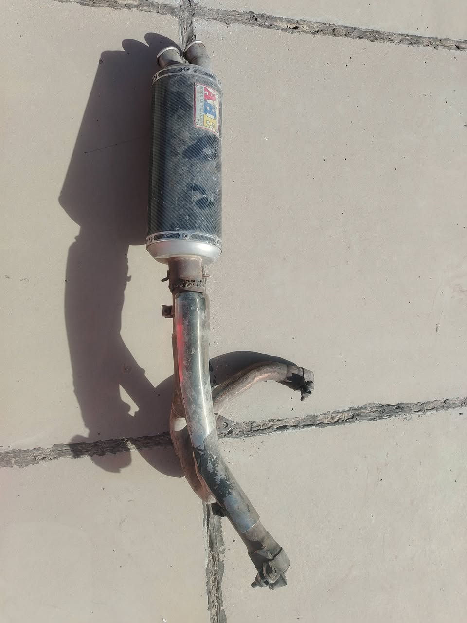 مساء الخير شباب
دراجة سازوكي موديل 2018
محركها مبدل بمحرك هايسونك HYOSUNG 650CC
محتاجة ترميم محركها كامل.
ملحقاتها من كاربريتر وراديتر وبايب صالنصة وصالنصة اكو نوعيتين وحدة كاربون فايبر والثنية عادية وستيرنك فافون جديد ومشدود عليها القديم الشاصي فافون رياضي مابيها حادث البريكات كامله.
للتواصل على الواتساب ***********
550 الف اكو بيها مجال للوجوة الطيبة.
