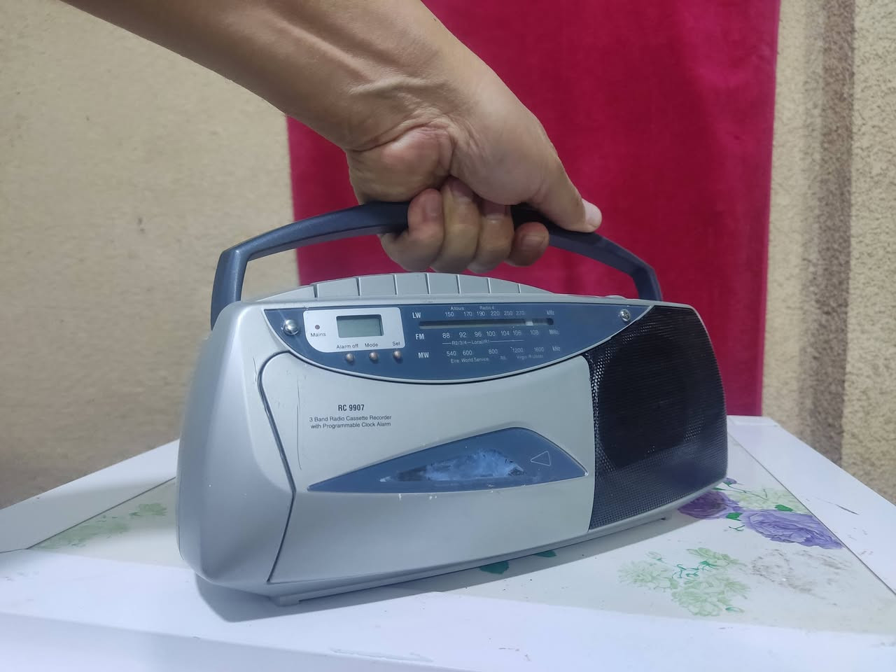 راديو مسجل روبيرتس
شرط الشغل 
 ٣٥ الف


**إذا كنت صاحب هذا الإعلان وتريد حذفه لأي سبب، رجاءا أرسل رسالة إلى الدعم الفني**