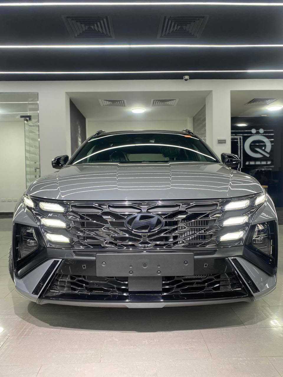 🔥 هيونداي توسان 2027🔥

الـ SUV الأكثر طلبًا بفضل التصميم العصري والتكنولوجيا المتطورة ✨

✅ محرك قوي وأداء اقتصادي
✅ شاشة ترفيه كبيرة
✅ كاميرات وحساسات ركن
✅ فتحة سقف بانوراما
✅ فرش جلد فاخر
✅ أنظمة أمان متقدمة
✅ مساحة داخلية واسعة للعائلة

🎯 تسليم فوري
🎯 موافقة ائتمانية سريعة
🎯 أقل مقدم وأطول فترة سداد
🎯 تقسيط حتى 10 سنوات

📞 للتواصل والاستفسار:
01156480512
أ/ فتحي عمر

#هيونداي #توسان #HyundaiTucson #Qady_Auto #سيارات_زيرو #تقسيط_سيارات


**إذا كنت صاحب هذا الإعلان وتريد حذفه لأي سبب، رجاءا أرسل رسالة إلى الدعم الفني**