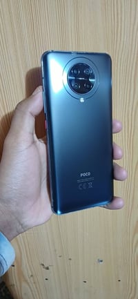 جهاز pocof2 pro ذاكره 256 رام 8+5 بي تبريد للعاب تصوير الفيديو 8k و 4k...