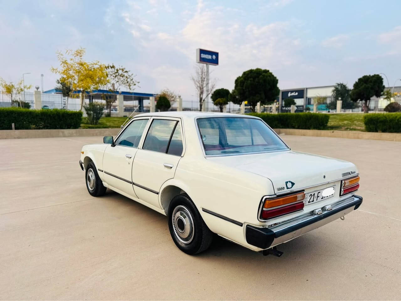 تۆیۆتا کرۆنا مۆدیل 1980 کلاسیک 179 هەزار رۆیشتووە
بێ لێدران حیزام بۆیاغه بۆ جوانی  سەنەوی و رەقەمی نوێیە بەناوی خۆمە  گيرومەکینەی بەشەرت رەقەم سولەیمانیە سەیارەکەش لە هەولێرە هەموو شتێک بەشەرت 
سەعرى 65 وەرەقەو مەعامەلەیە ژمارەی موبایل ***********

تويوتا كرونه ١٩٨٠كلاسيك 
ماشى الف ١٧٩حقيقى بدون ضربه حيزام صبوغ جمالى رقم سليمانيه سنويه مالتى جديد بدون خرامه كيرمحرك كاهربايات كل بشرت مكان سياره اربيل ٦٥ورقه بيها مجال
*********** أربيل, العراق
