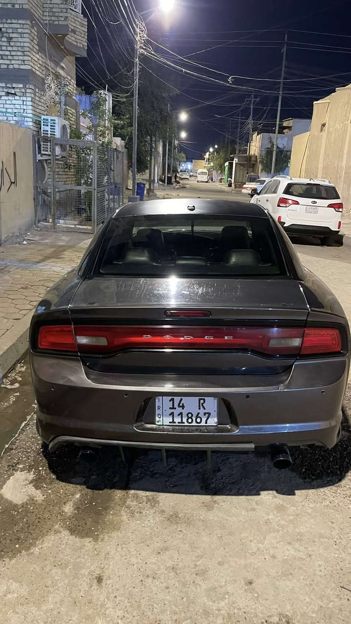 السلام عليكم
بيع او مراوس حسب القناعه بوليسي 16 وفوك ونتفق عل فرق 

دوج جارجر مديل 2013 RT هيمي محرك (5.7) اصل كير 5 نمر عصا 
سياره وراد أمريكي حادثها جاملغ وبنيد فقط وب عراق صار بيها حادث خفيف ب هلال الخلفي وتبدل باب اصل والباقي كفالة 
سياره داخل وخارج كت كامل مال SRT حتى العينه سرعه 300 كم/س 
تخم تاير جديد و ويل دايتونا حجم 18 الأصلي ب5 ورقات 
كير جديد بعده ب ضمان 
فريم ممه وصدر جديد 
كأردن جديد 
مشط ستيرن جديد منضومه زنون ب ورقتين 
السياره سعرها 135 $ وبيها مجال 
وذا اكو مراوس جارجر 16 وفوك بوليسي ونتفق عل فرق
هـ. ***********
