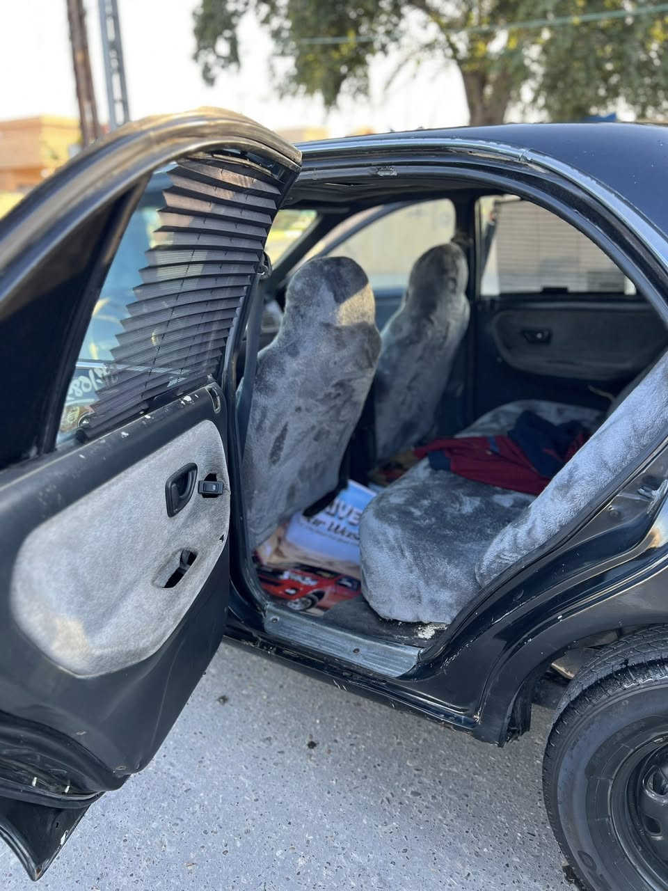 سلام عليكم للبيع سوناتا تو موديل 1994رقم صلاح الدين مشروع سنويه لسنه 2028كير واتماتيك محرك شرط سياره بدون حادث المكان صلاح الدين السعر 42وبيها مجال بسيط للاتصال ***********
